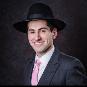 Meet your Posher, Akiva